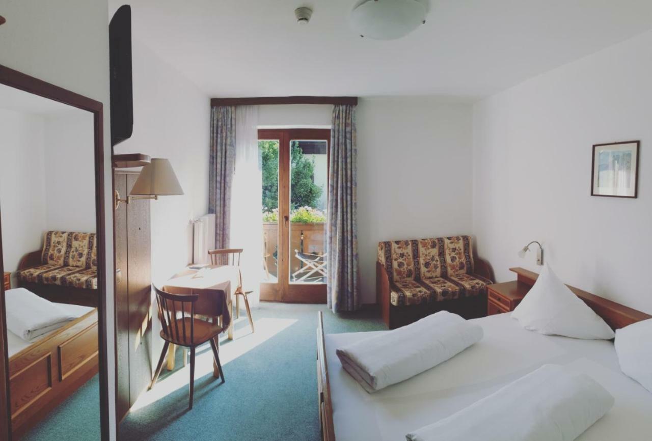 Hotel Linde Collalbo Buitenkant foto